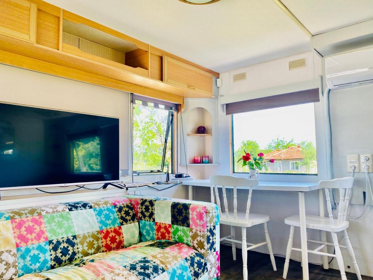 Caravans 10 Min To Tsonevo Lake & 35 Min To Black Sea Dış mekan fotoğraf