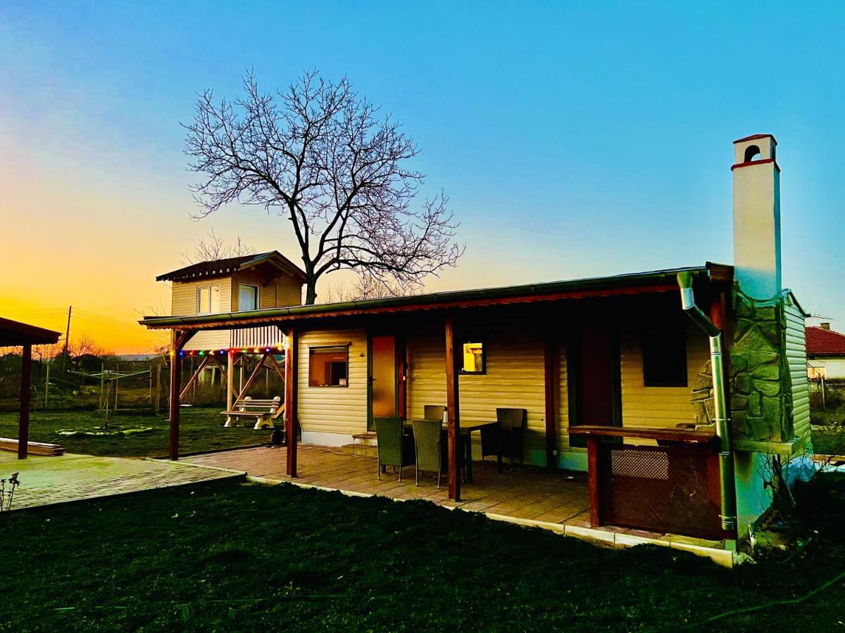 Caravans 10 Min To Tsonevo Lake & 35 Min To Black Sea Dış mekan fotoğraf